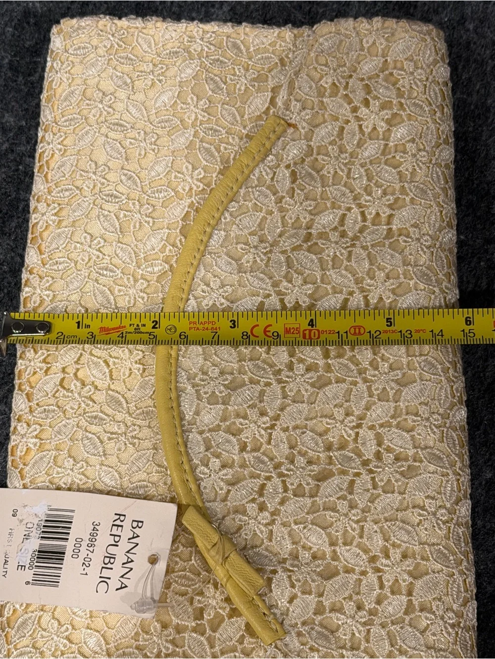 Vintage Banana Republic Women's Canary Yellow Clutch White Lace Overlay NWT New - Picture 5 of 9